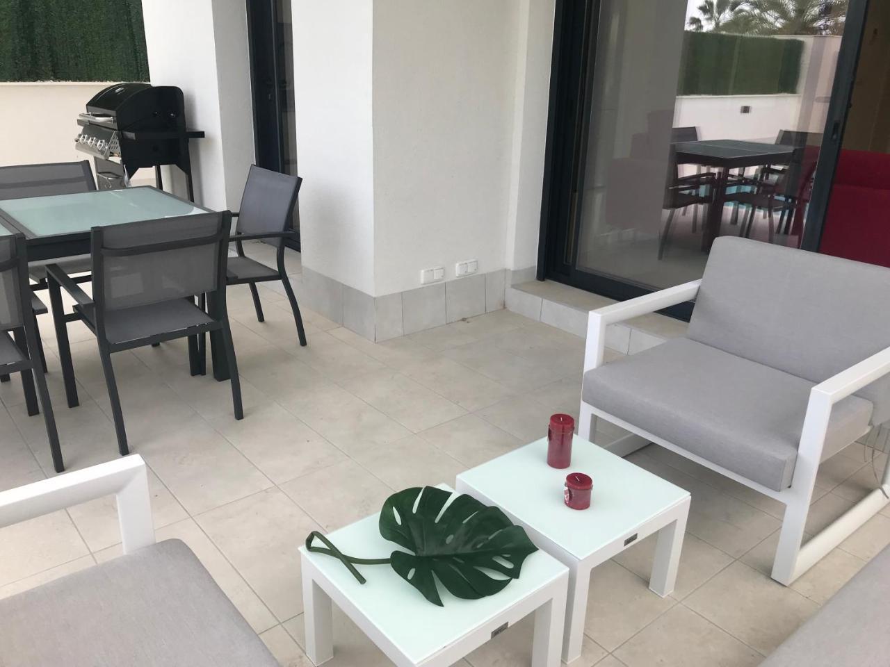 Villa Deluxe La Marina Beach อาลิกันเต ภายนอก รูปภาพ