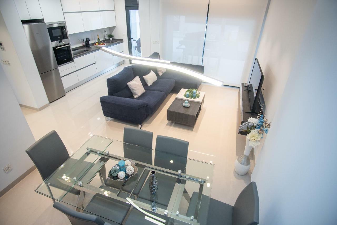 Villa Deluxe La Marina Beach อาลิกันเต ภายนอก รูปภาพ