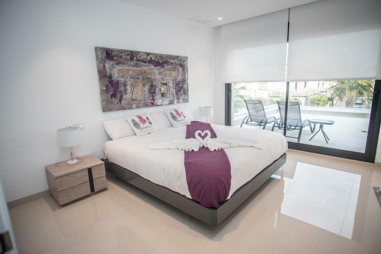 Villa Deluxe La Marina Beach อาลิกันเต ภายนอก รูปภาพ