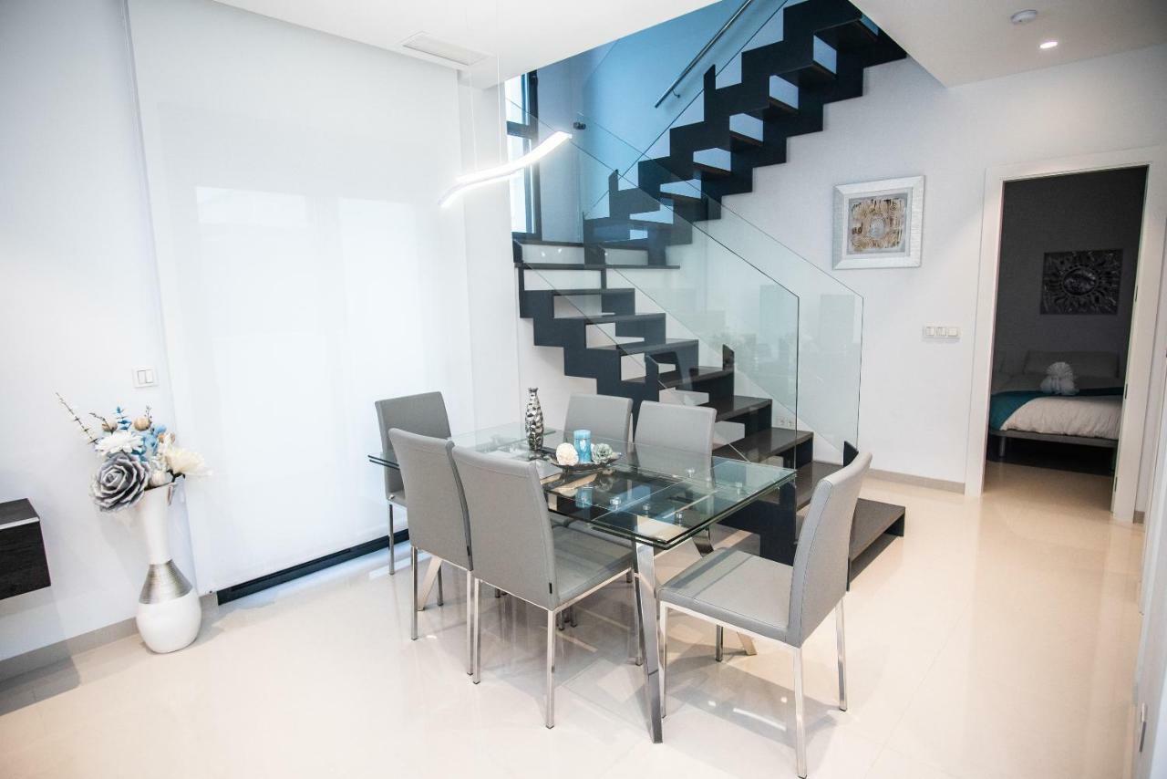 Villa Deluxe La Marina Beach อาลิกันเต ภายนอก รูปภาพ