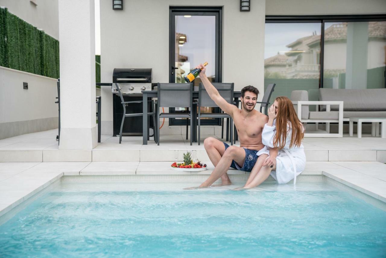 Villa Deluxe La Marina Beach อาลิกันเต ภายนอก รูปภาพ